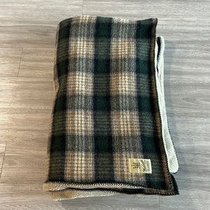 Woolrich Plaid Green Wool Sherpa Fleece Blanket Vintage